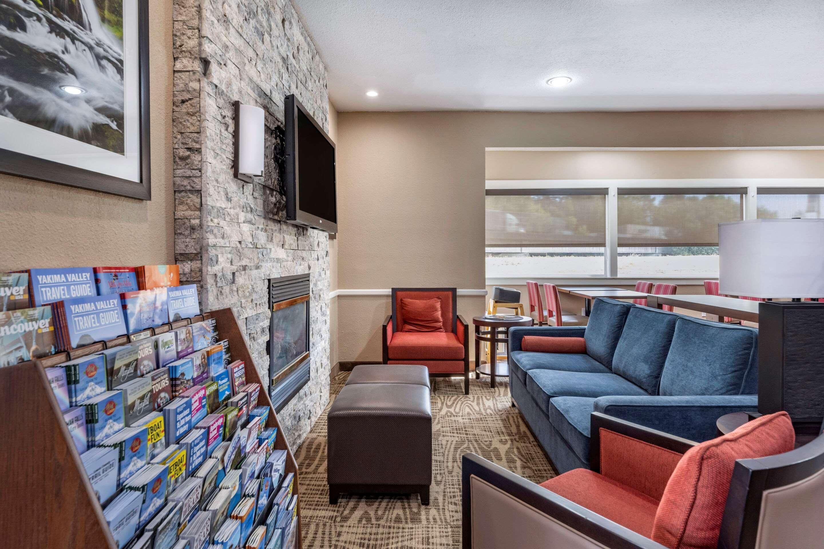 Comfort Inn & Suites Kelso - Longview Dış mekan fotoğraf
