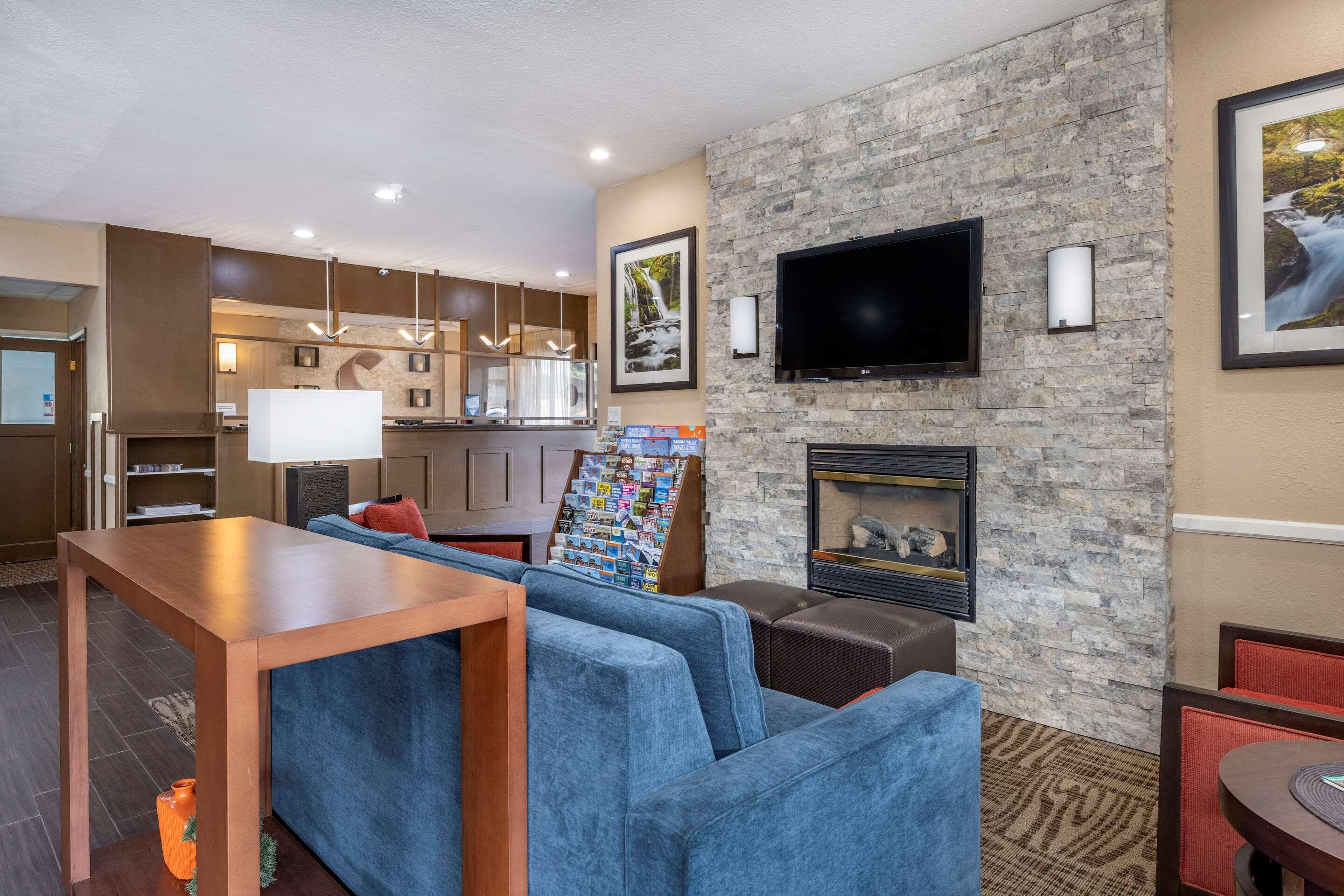 Comfort Inn & Suites Kelso - Longview Dış mekan fotoğraf